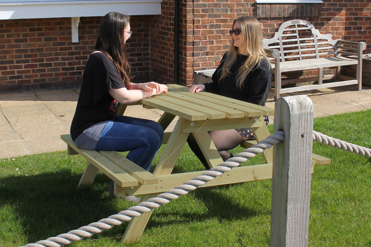 4 6 Person A Frame Wooden Picnic Table 1500mm