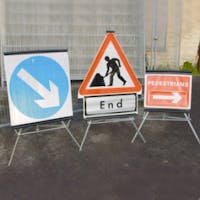 TRIO Folding Traffic Signs