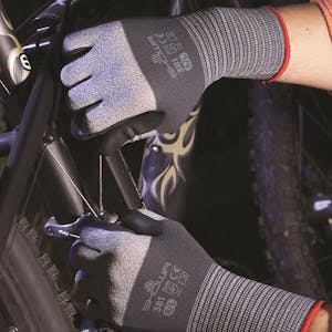 Showa 381 Oil Resistant Assembly Gloves