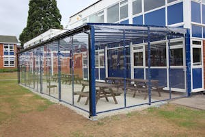 Outdoor Dining Shelters