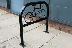 Sheffield Cut Out Cycle Stand