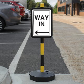 Temporary Signpost - WAY IN - Arrow Left