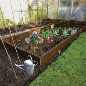 Planters and Raised Beds