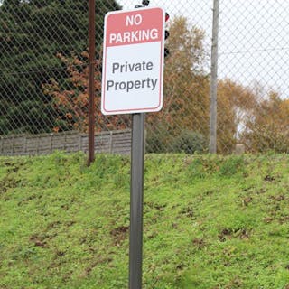 Round Sign Posts with Fixing Clips