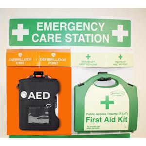 Defibrillator + Trauma Kit - Emergency Care Station