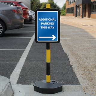 Temporary Signpost - Additional Parking This Way - Blue Arrow Right