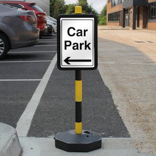 Temporary Signpost - Car Park - Arrow Left