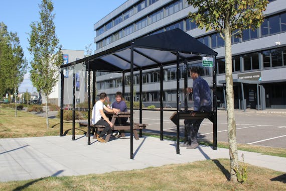 Apex 4-Sided Smoking Shelter - Clear Roof