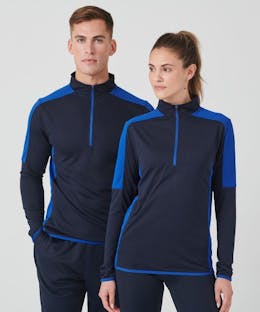 Finden Hales 1/4 Zip Mid-Layer with Contrast Panelling